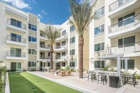 Paradise Cozysuites With Pool And Jacuzzi 11 Phoenix Exterior foto